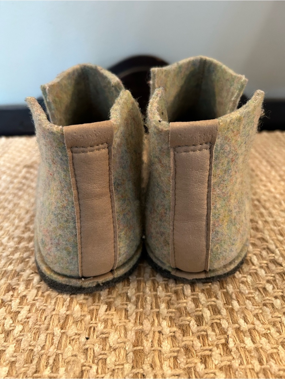 Sanita Felted Wool Ankle Slippers Size 9 Soft Sole Boho Artsy Hippie Casual - Picture 4 of 6